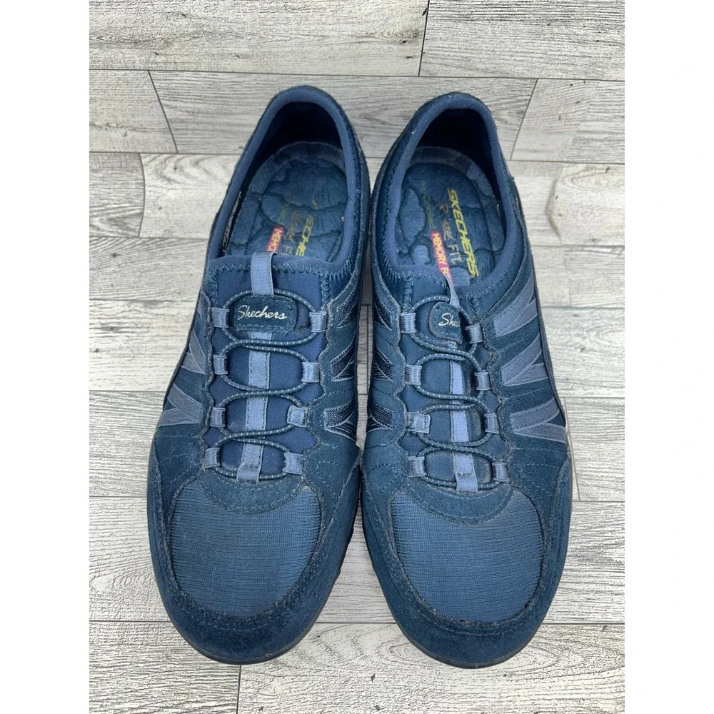 Skechers Relaxed Fit‎ Navy Blue Slip On Sneakers 23020 Womens Size 9 Memory Foam